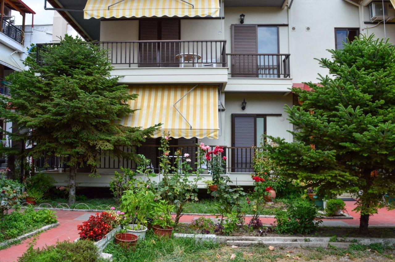 Manos Kritikakis Apartments Platamonas Extérieur photo