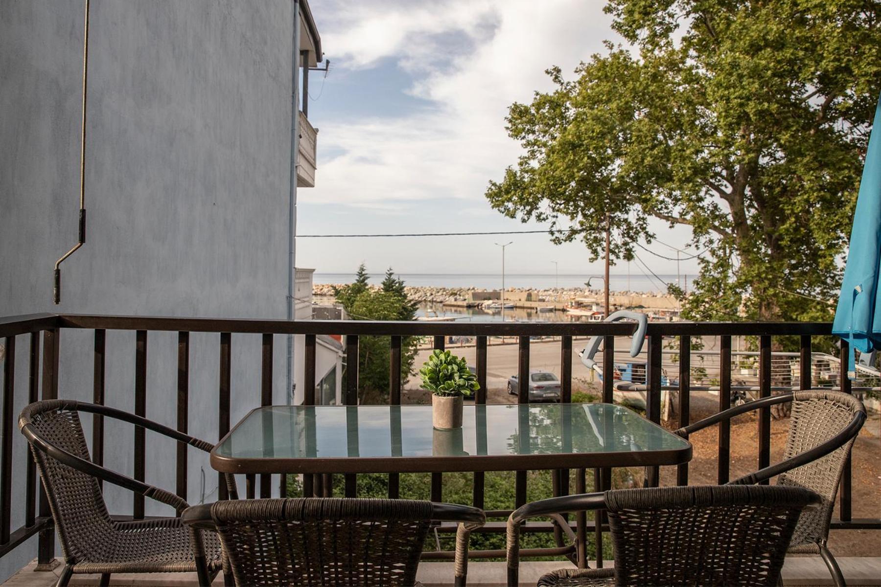 Manos Kritikakis Apartments Platamonas Extérieur photo